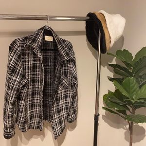 Black and white flannel button up - size medium